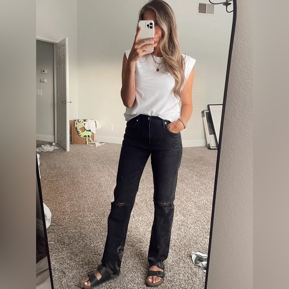 Agolde Denim - AGOLDE Cherie Black High Rise Straight Jeans in Distortion